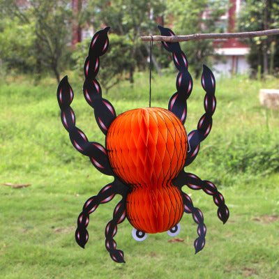 SpookStar spider pendant